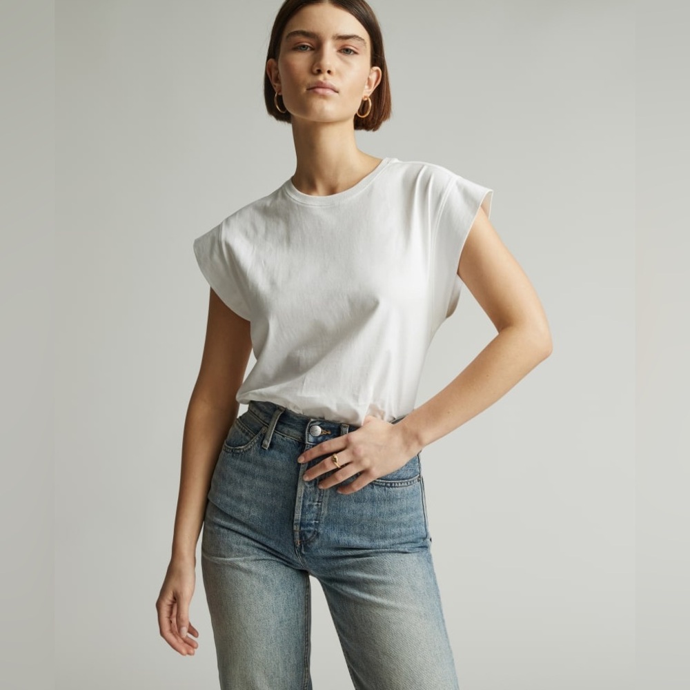 Chaser Muscle tee